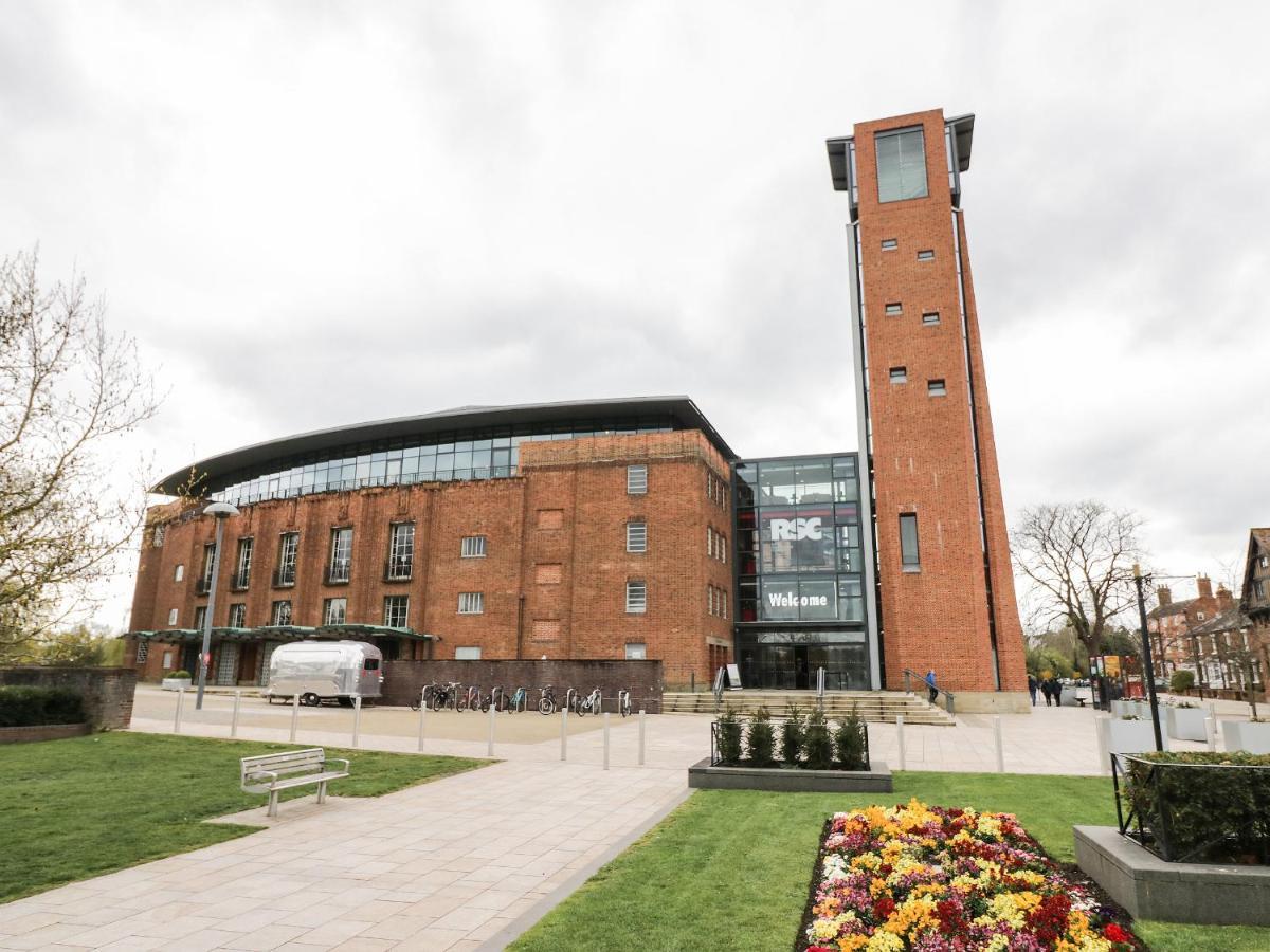 Вилла 24 College Lane Стратфорд-апон-Эйвон Экстерьер фото